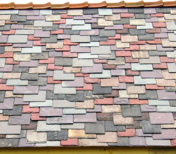 Styles of Slate Roof Installations: Staggered Butt Style